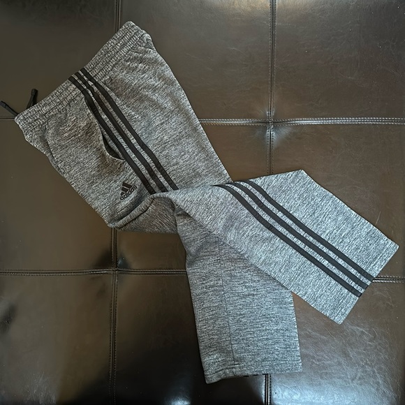 Adidas sweat pants - Picture 1 of 16